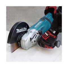 Makita GA7030 Büyük Taşlama 2400 Watt 180mm