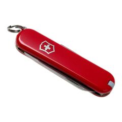 Victorinox 0.6223.G Classic SD İsviçre Çakısı - Kırmızı (58 mm)